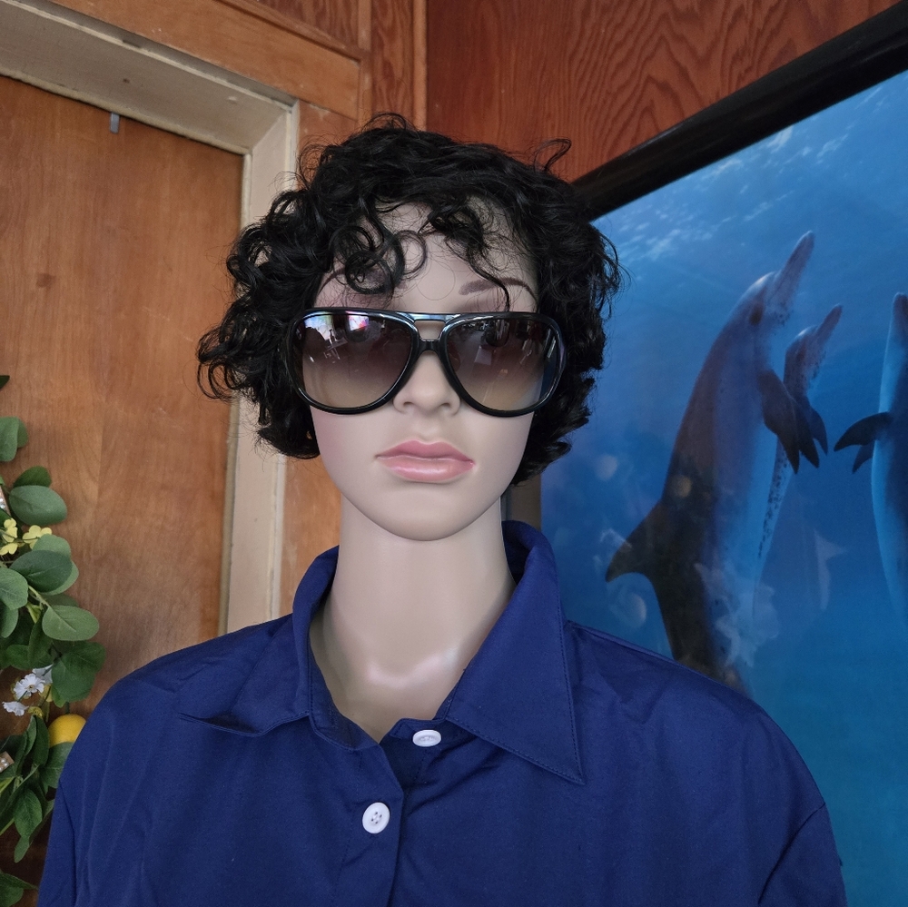 Ray-Ban Black Sunglasses - Picture 3 of 6